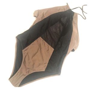 Hunter green and black Cupshe one-piece swimsuit.